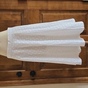 Ann Taylor White Flare Skirt | size 8